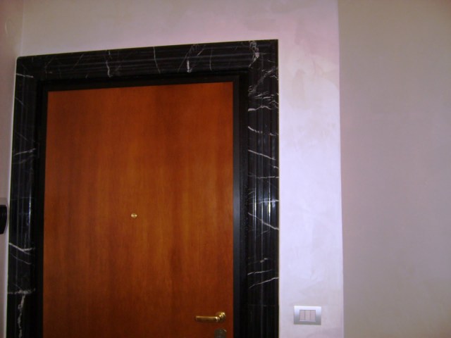 Cornice Porta in Nero Marquinia
